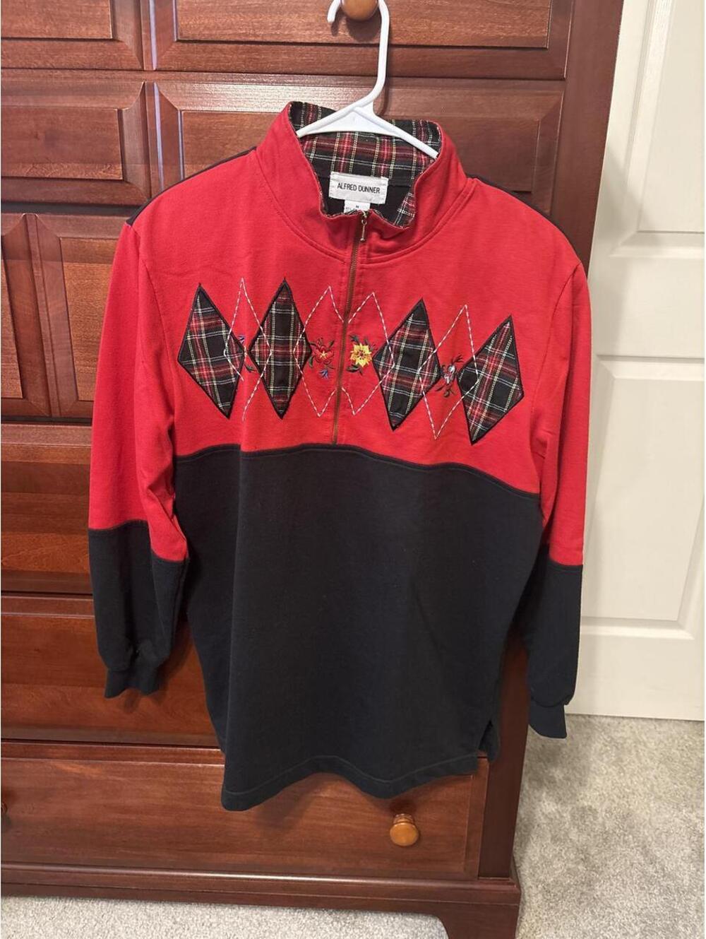 Alfred Dunner Women's Red and Multi Sweatshirt